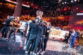 棋牌游戏-法国队前途光明!,Doinb新星反败为胜表现突出观众掌声雷动-棋牌游戏