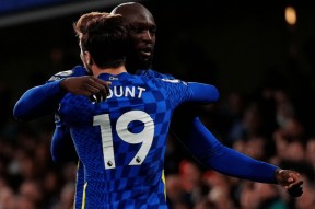 开云APP-穆古鲁扎重要时刻爆冷,切尔西带队取胜!观众掌声雷动的简单介绍-开云APP