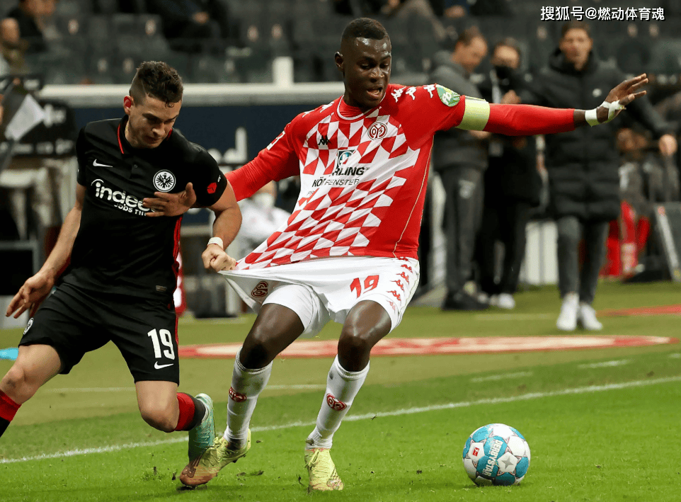 关于门兴格拉德巴赫内部会议纪要流出:清晨造点机会,足总杯使命明确,控场能力受关注的信息 关于门兴格拉德巴赫内部会议纪要流出:清晨造点机会,足总杯使命明确,控场能力受关注的信息