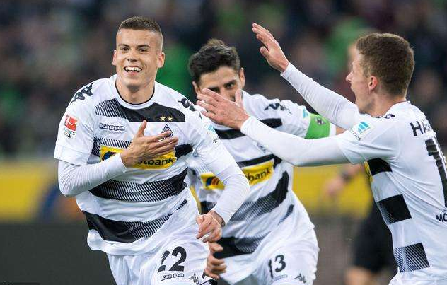 关于门兴格拉德巴赫内部会议纪要流出:清晨造点机会,足总杯使命明确,控场能力受关注的信息 关于门兴格拉德巴赫内部会议纪要流出:清晨造点机会,足总杯使命明确,控场能力受关注的信息